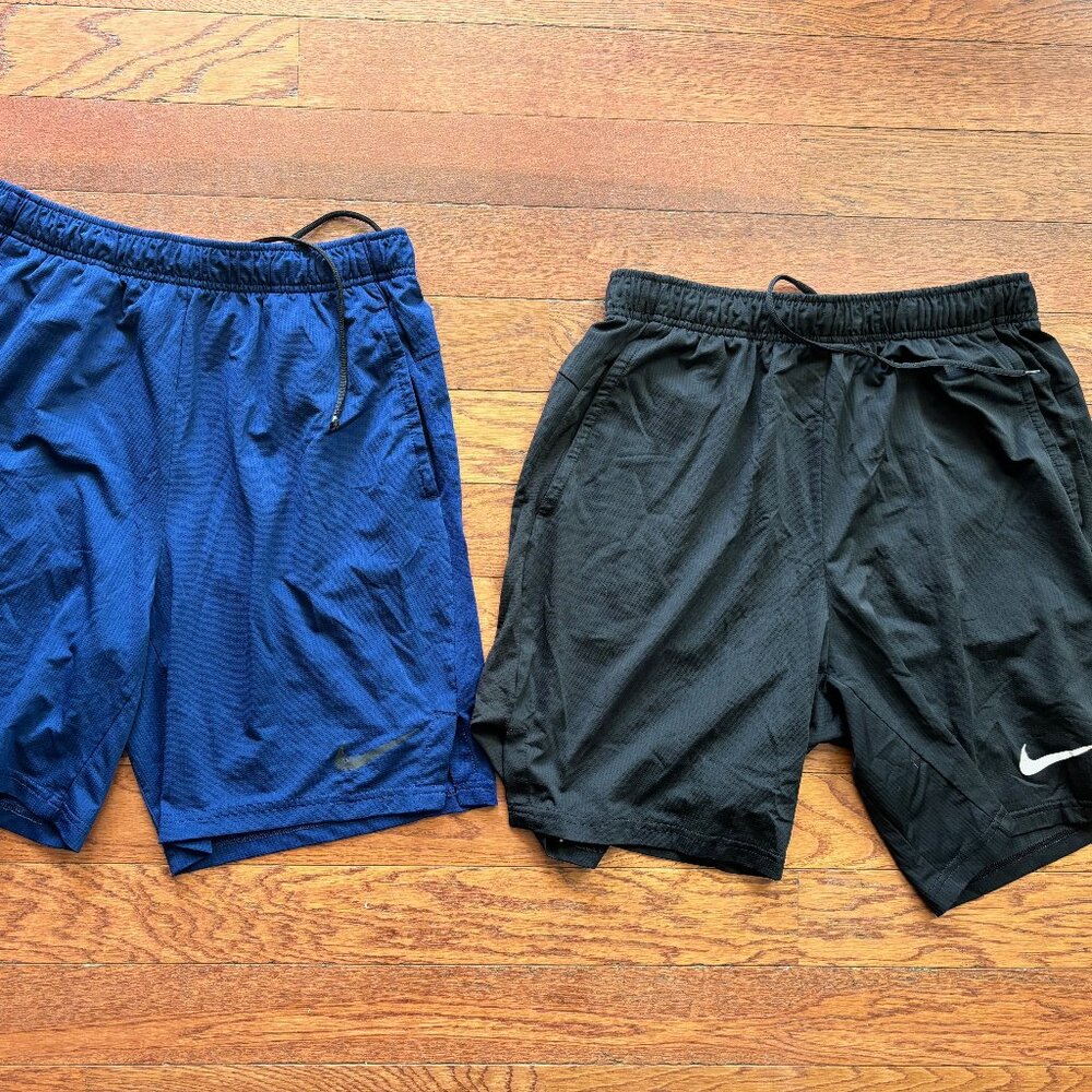 TWO Men's Nike Drifit running shorts. size large